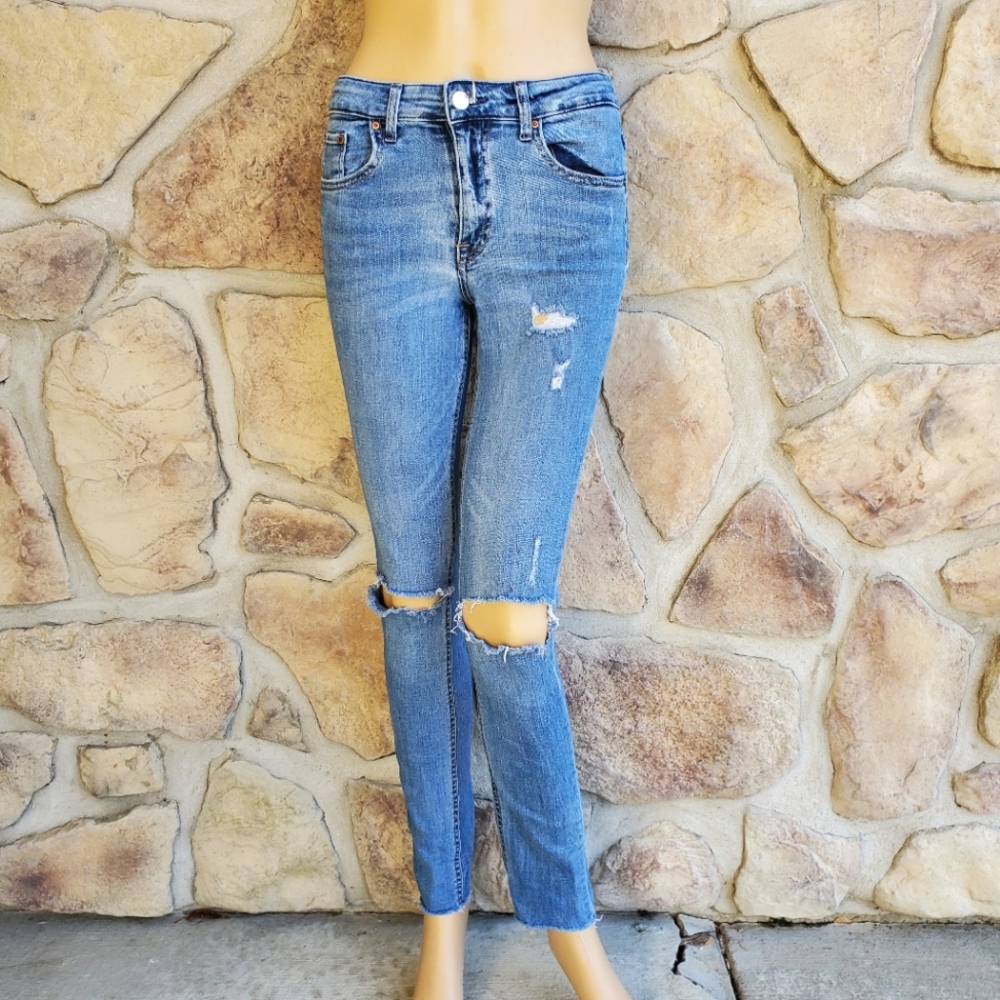 H&M (&DENIM) | Distressed Skinny Jeans